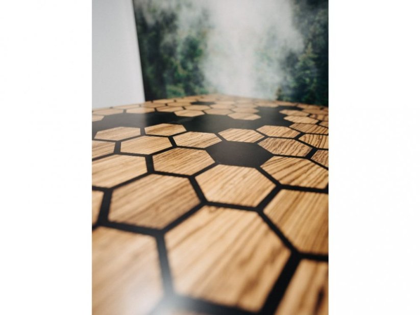 Hexagon zebrano