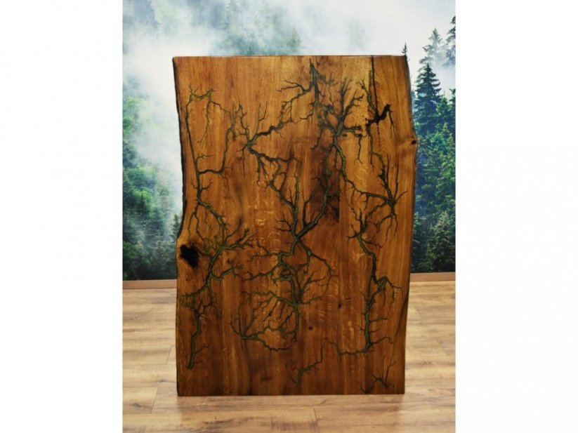 Lichtenberg oak