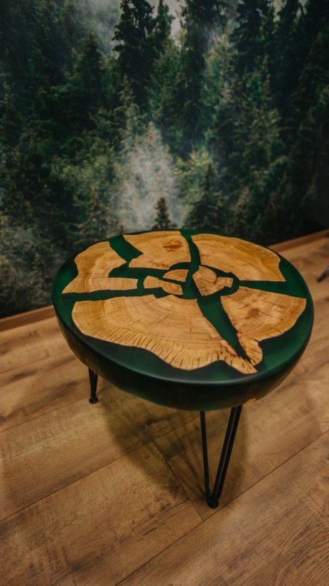 Emerald log